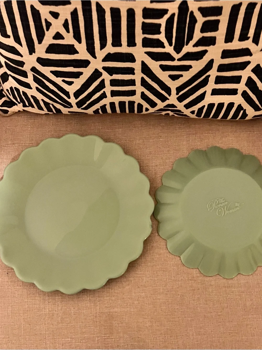 Pioneer Woman Jade Dinner and Salad Plate Set